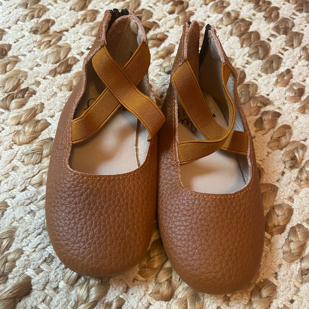 Monkey Feet Cognac Mary Jane Flats, size 2/3